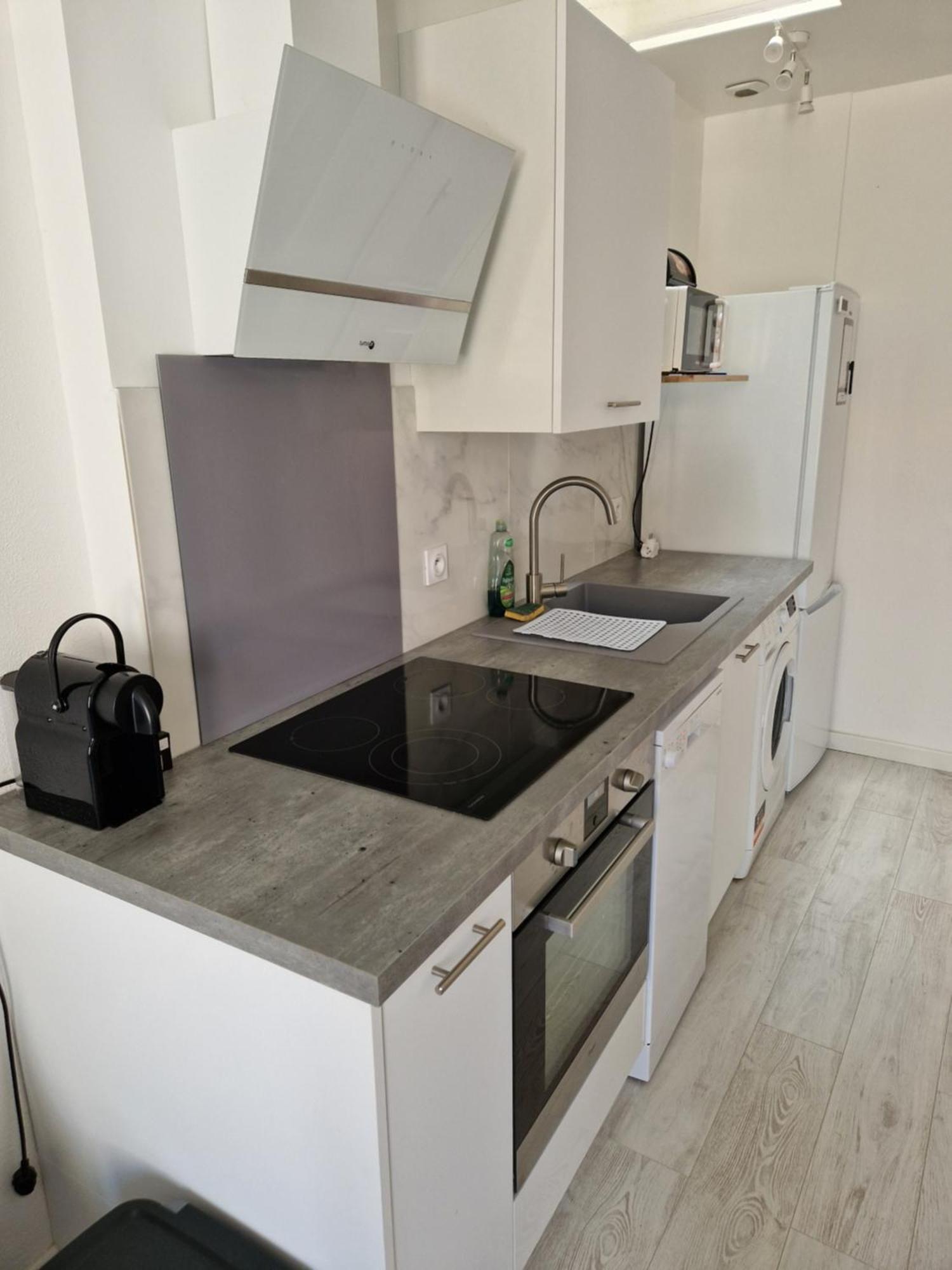 Appartement Avec Terrasse Saint Laurent De La Salanque Exterior foto